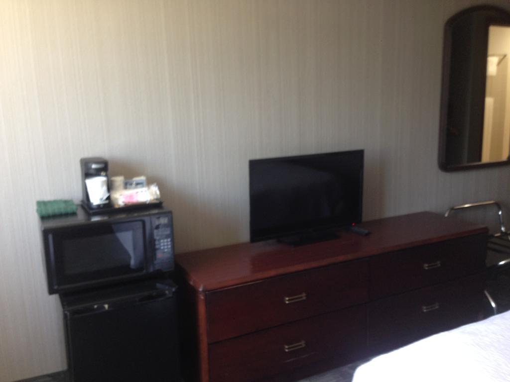 Country Inn & Suites By Radisson, Delta Park North Portland Exteriör bild
