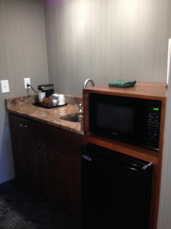 Country Inn & Suites By Radisson, Delta Park North Portland Exteriör bild