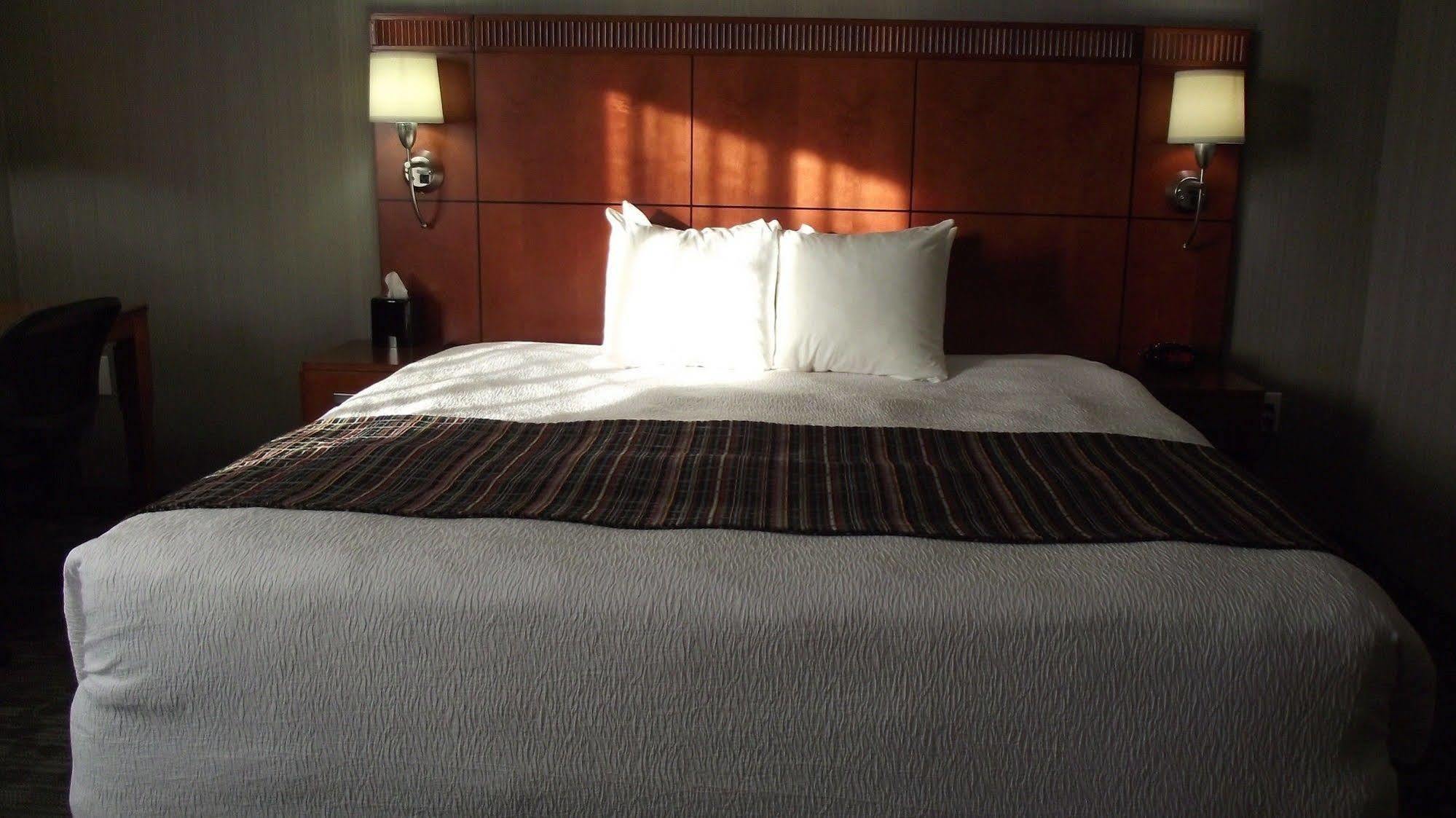 Country Inn & Suites By Radisson, Delta Park North Portland Exteriör bild