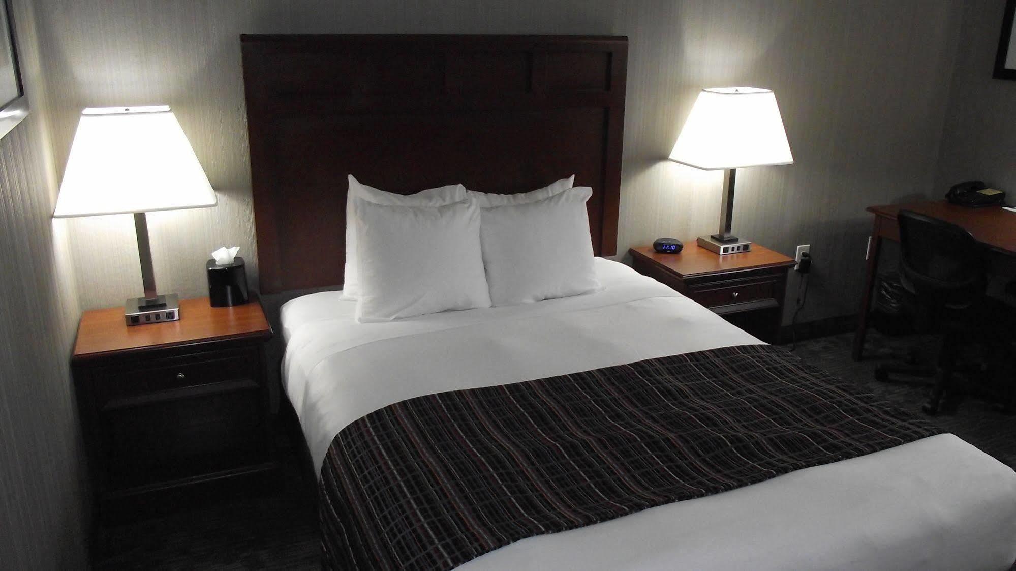 Country Inn & Suites By Radisson, Delta Park North Portland Exteriör bild